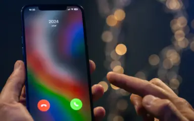 رجیستری آیفون ۱۵ مسافری